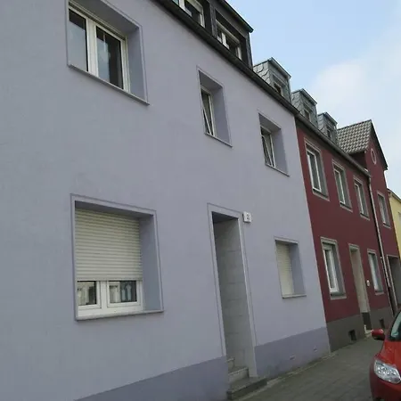 Klein, Gemutlich Und Mittendrin Im Pott *